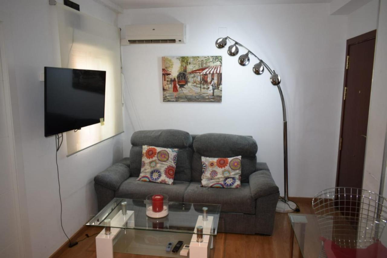 Precioso Apartamento En Pleno Centro De Cordova Esterno foto