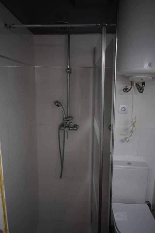 Precioso Apartamento En Pleno Centro De Cordova Esterno foto